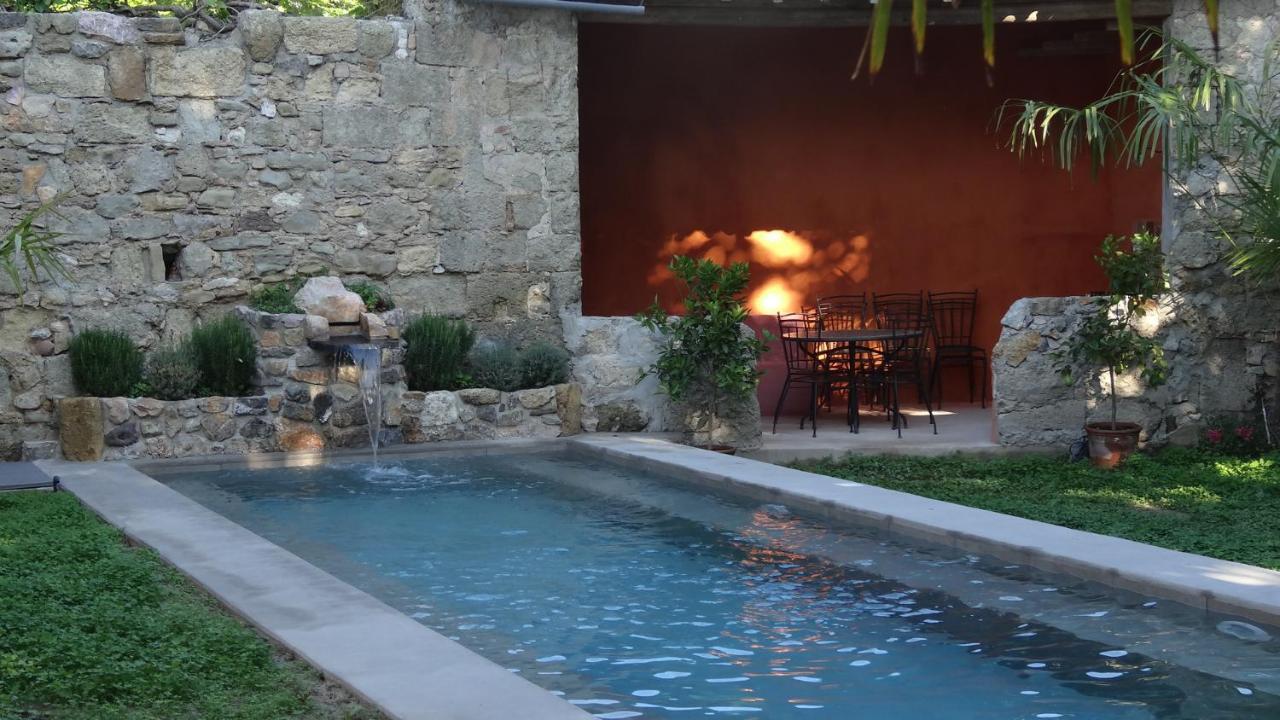 카페스탕 Les Remparts B&B 외부 사진