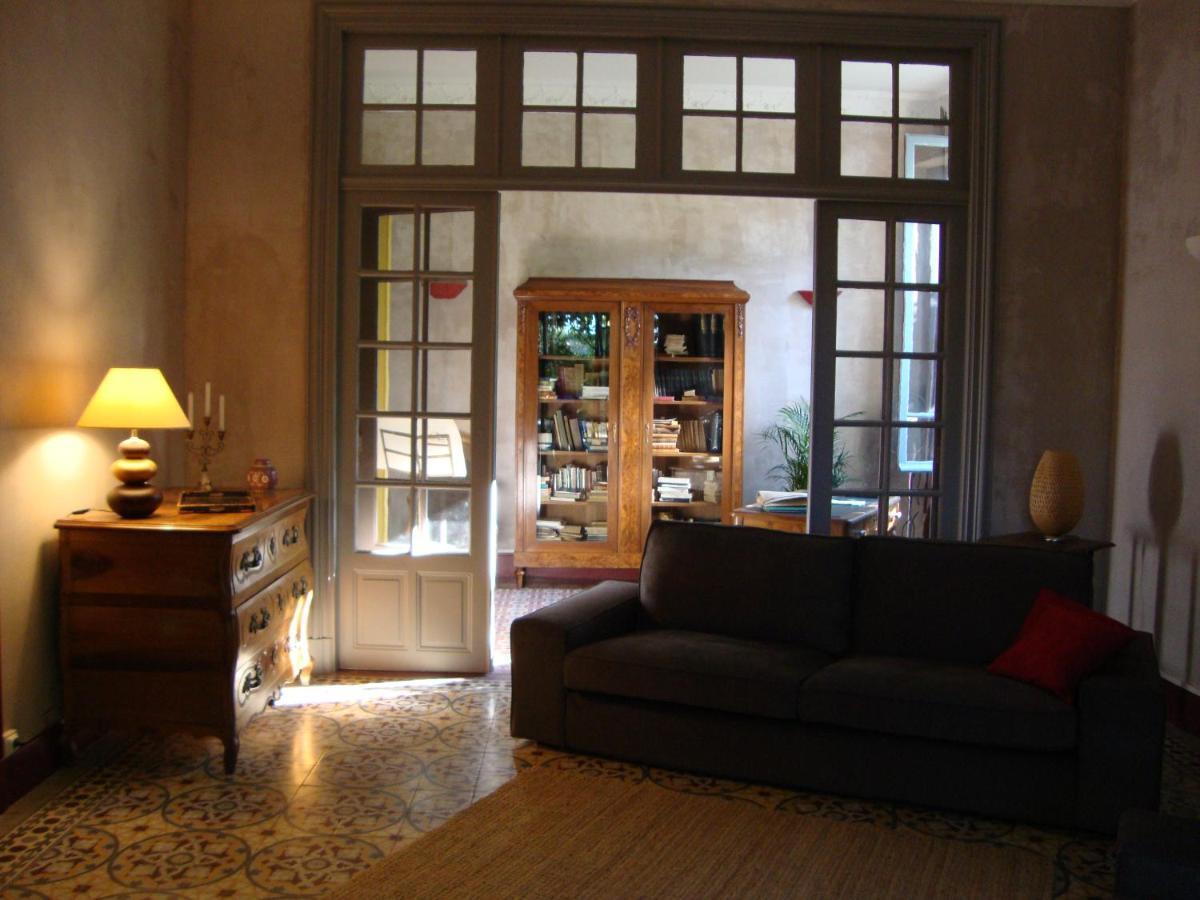 카페스탕 Les Remparts B&B 외부 사진