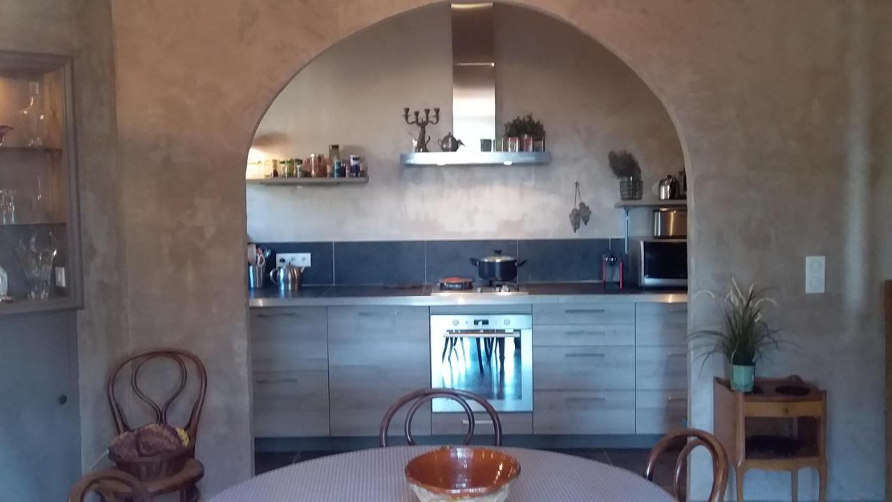 카페스탕 Les Remparts B&B 외부 사진