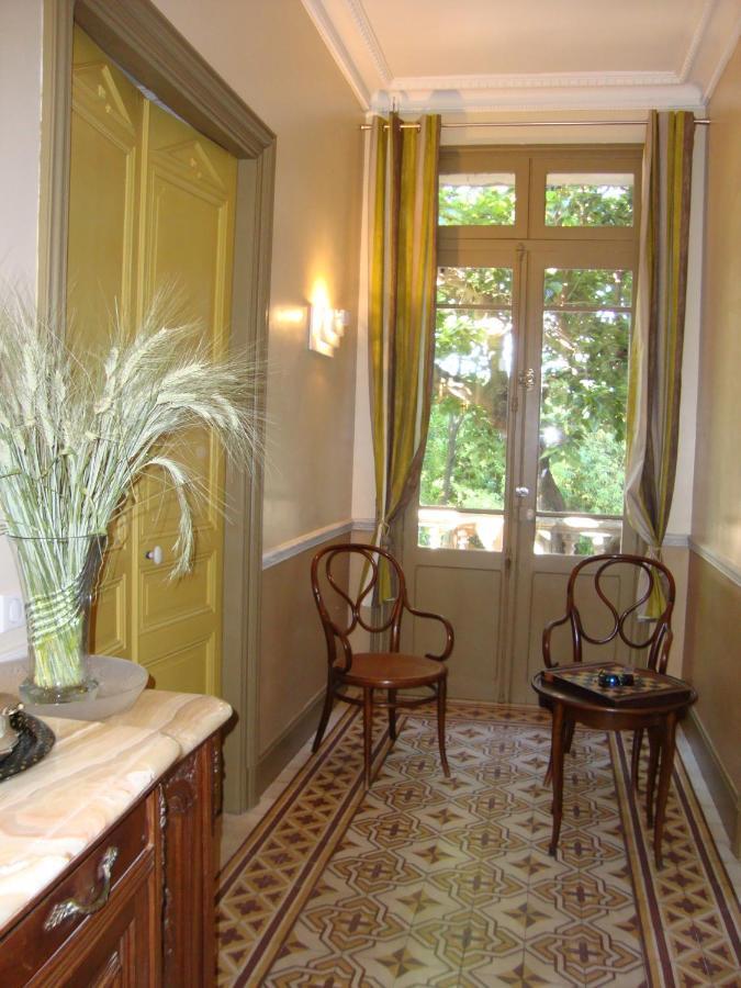 카페스탕 Les Remparts B&B 외부 사진